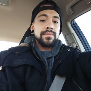 Meet your Posher, Issac